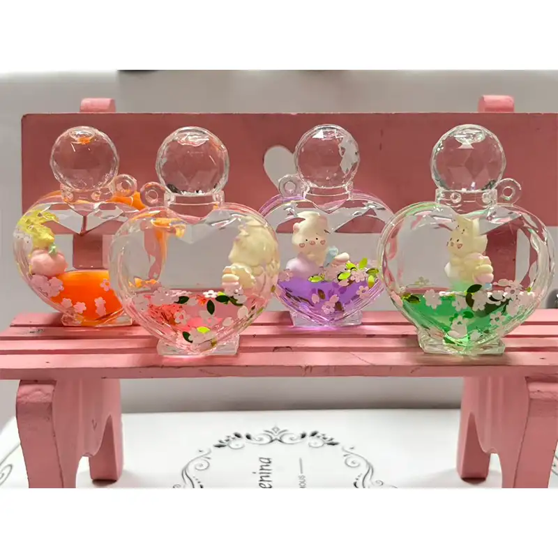 ハート型香水瓶リキッドキーホルダー